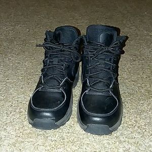 Nike ACG Boots